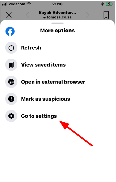 Turning Facebook Link History on or off in Settings.